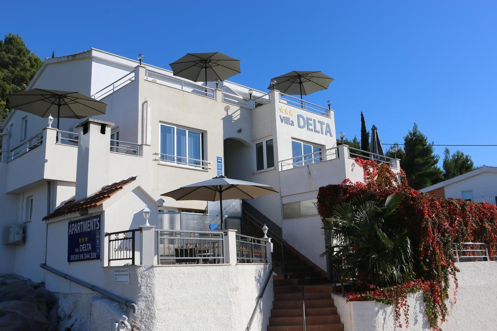 Villa Delta Apartments Blace Exterior photo